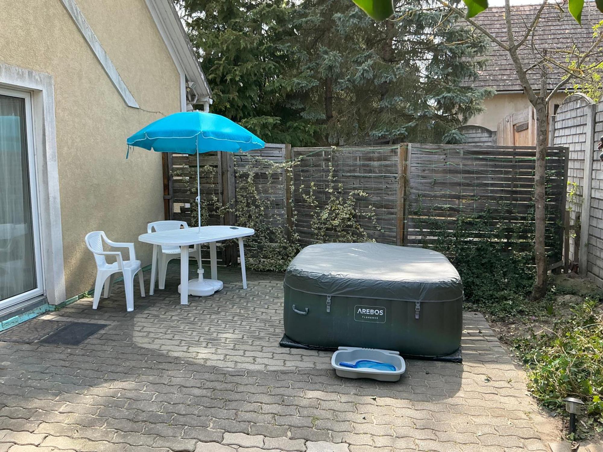 Apartament Pitypang Lak Szigetmonostor Zewnętrze zdjęcie